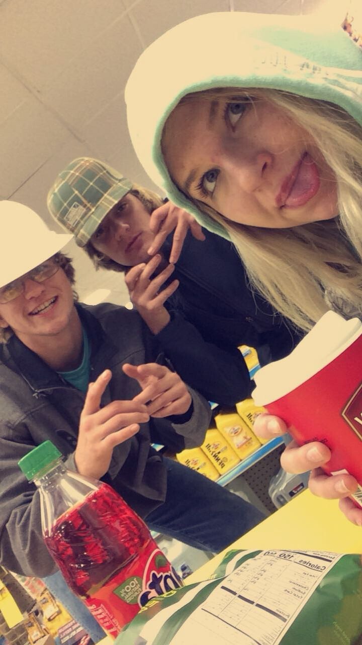 John "J.J." Allen Bell, Jr. - Photo 7