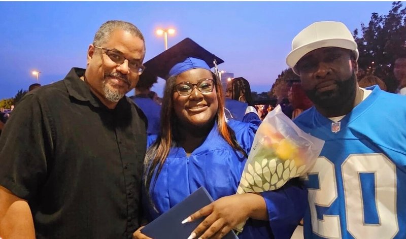 Alfred O'Neal Denard - Photo 5