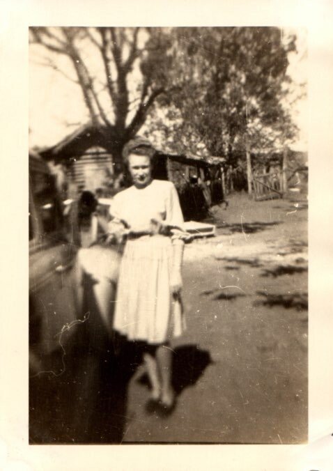 Rena Jean Mills - Photo 8