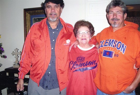 Hazel Baggett Embler - Photo 4