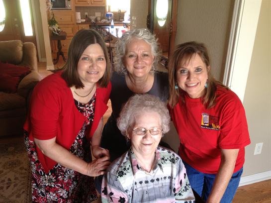 Goldie Mary Frazier - Photo 2