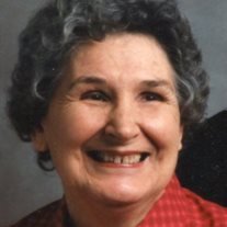 Hally Dee Sullivan - Photo 2