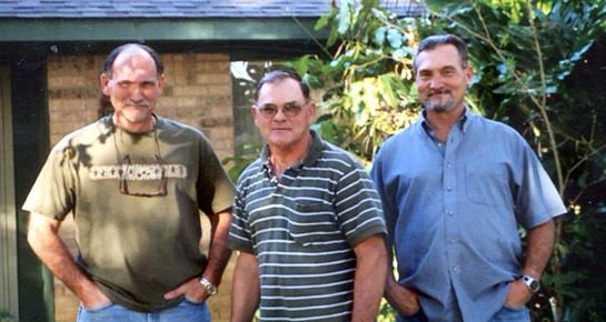 Ronald Glenn Courtney - Photo 8