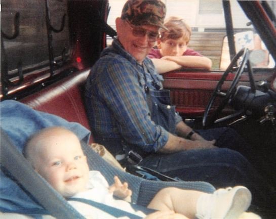 Phillip Riley Winegeart - Photo 10