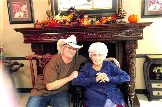 Irene G. Carr - Photo 5