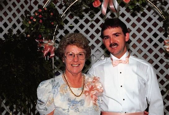 Janie L. Vayon - Photo 6