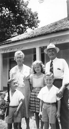 Shirley Jean Salisbury - Photo 8