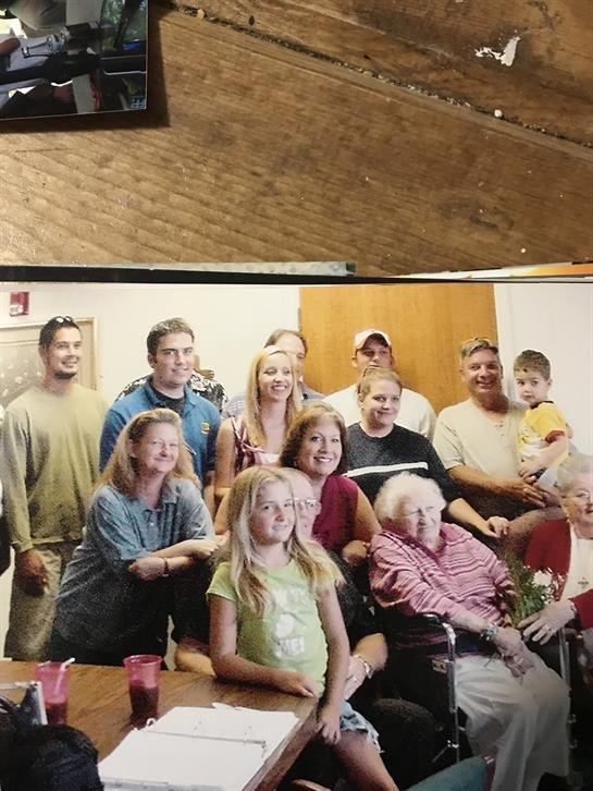 Roy Edward Kastner - Photo 2