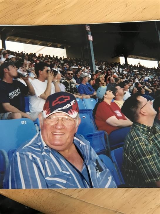 Roy Edward Kastner - Photo 6