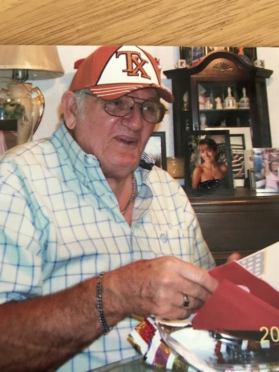 Roy Edward Kastner - Photo 3