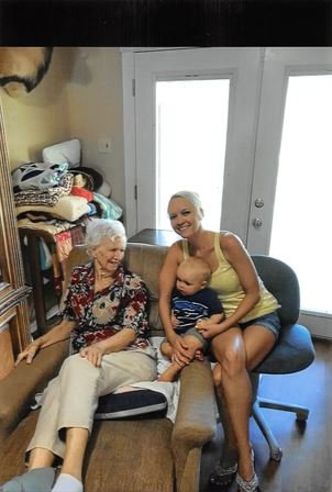 Neta Wyn Harris - Photo 8