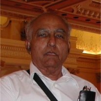 Mohan P. Panjwani - Photo 2