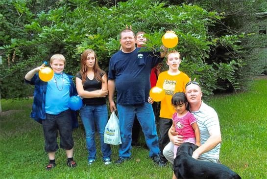 Michael Johnathan Keener - Photo 9